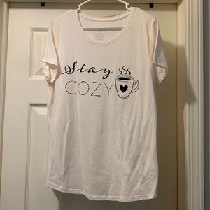 Tshirt never worn size large